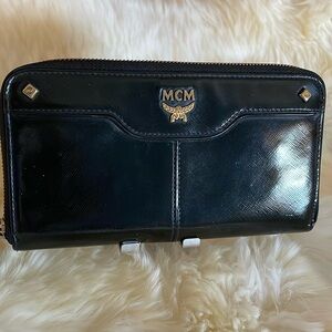 MCM Wallet, Excellent condition